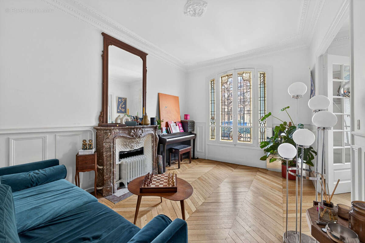Appartement à PARIS-12E