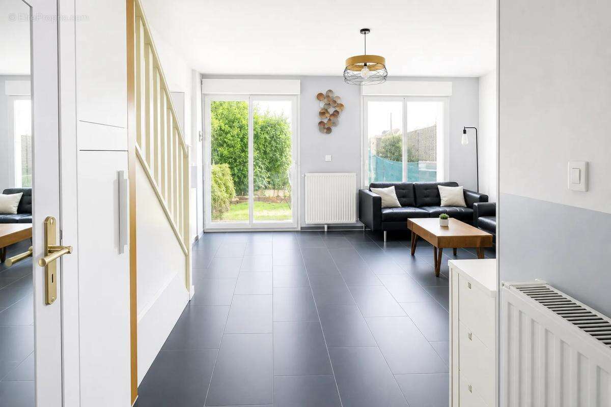 Maison 3 chambres calme avec terrasses à Orly - photo 3