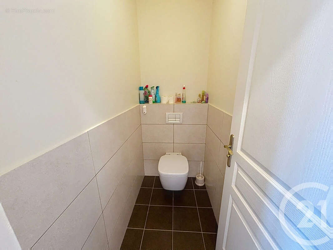 Maison 155 m² à Mareuil-Le-Port  - photo 14