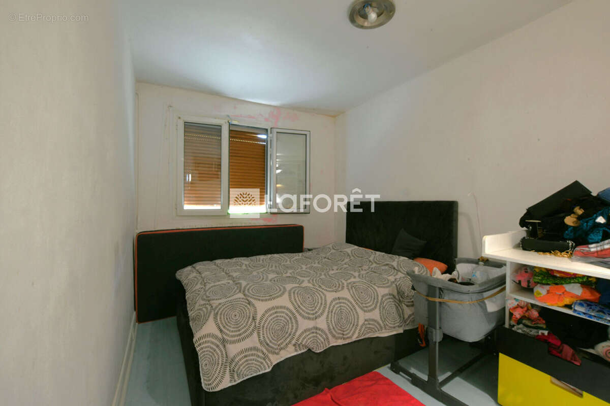 Appartement à LA CELLE-SAINT-CLOUD