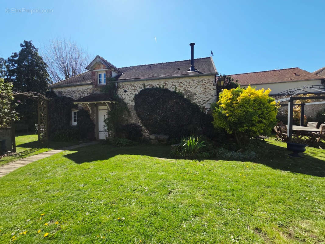 Maison à SONCHAMP