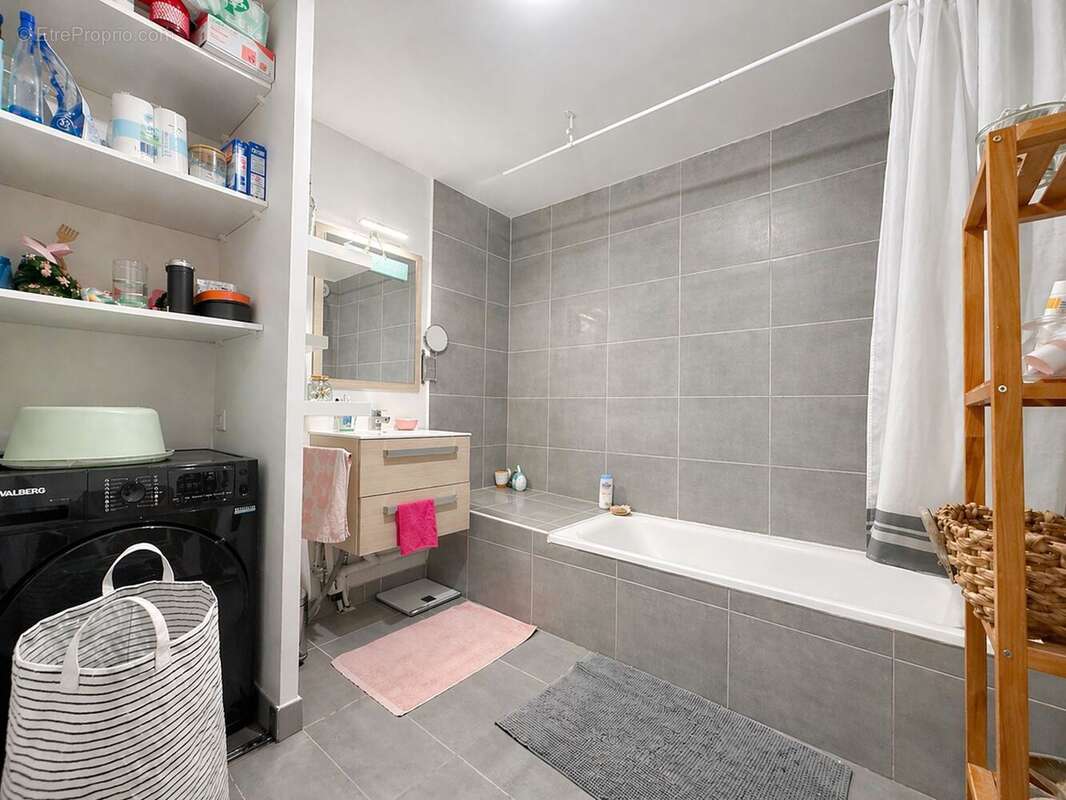 Appartement à VILLENEUVE-LES-MAGUELONE