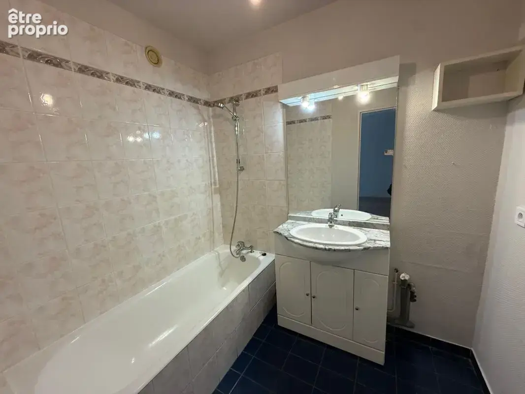 Appartement À Vendre - photo 5
