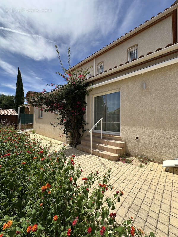 Maison à SAINT-CYPRIEN