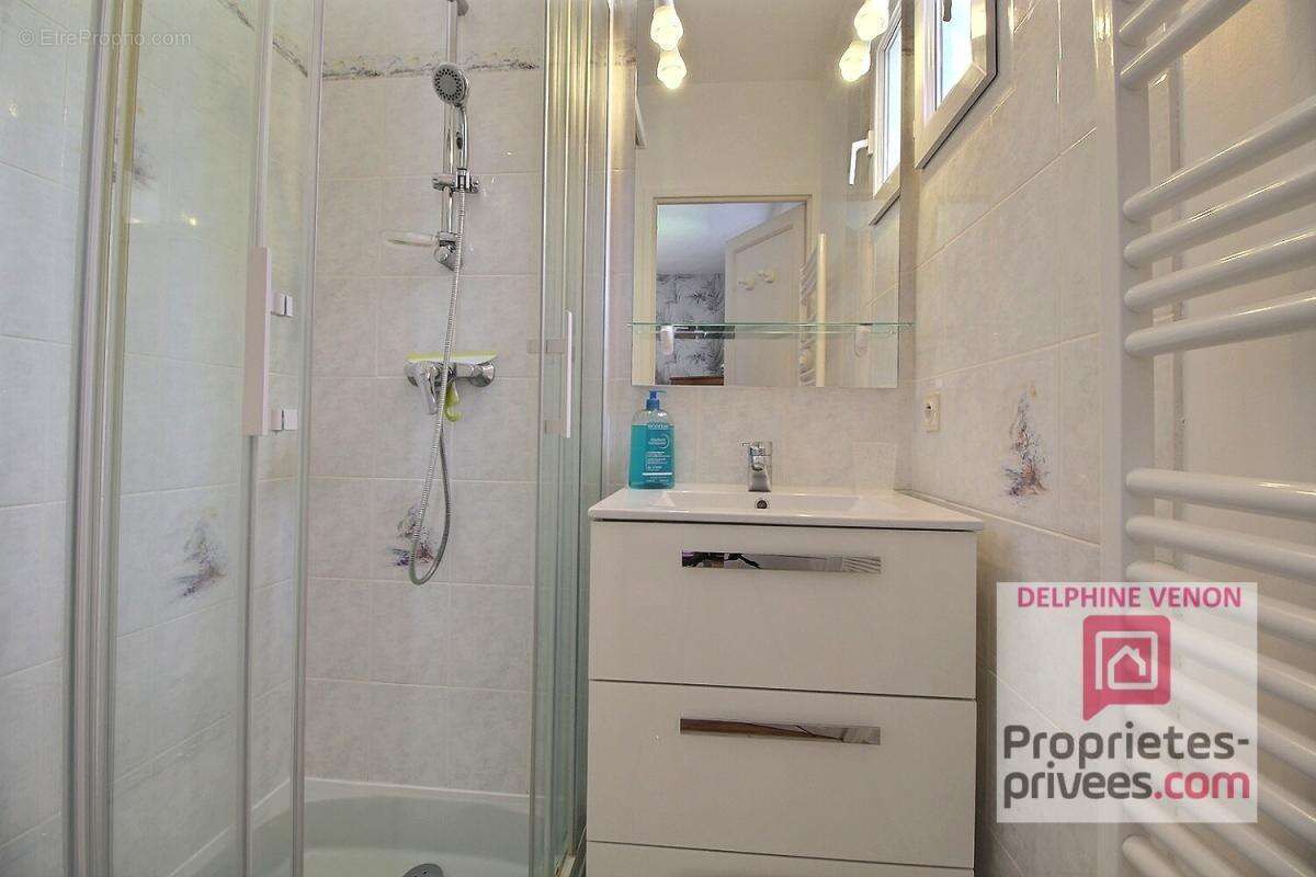 Maison à VITRY-AUX-LOGES