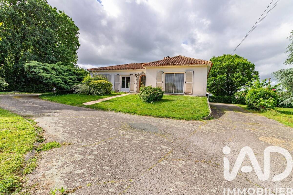 Photo 1 - Maison à AIZENAY