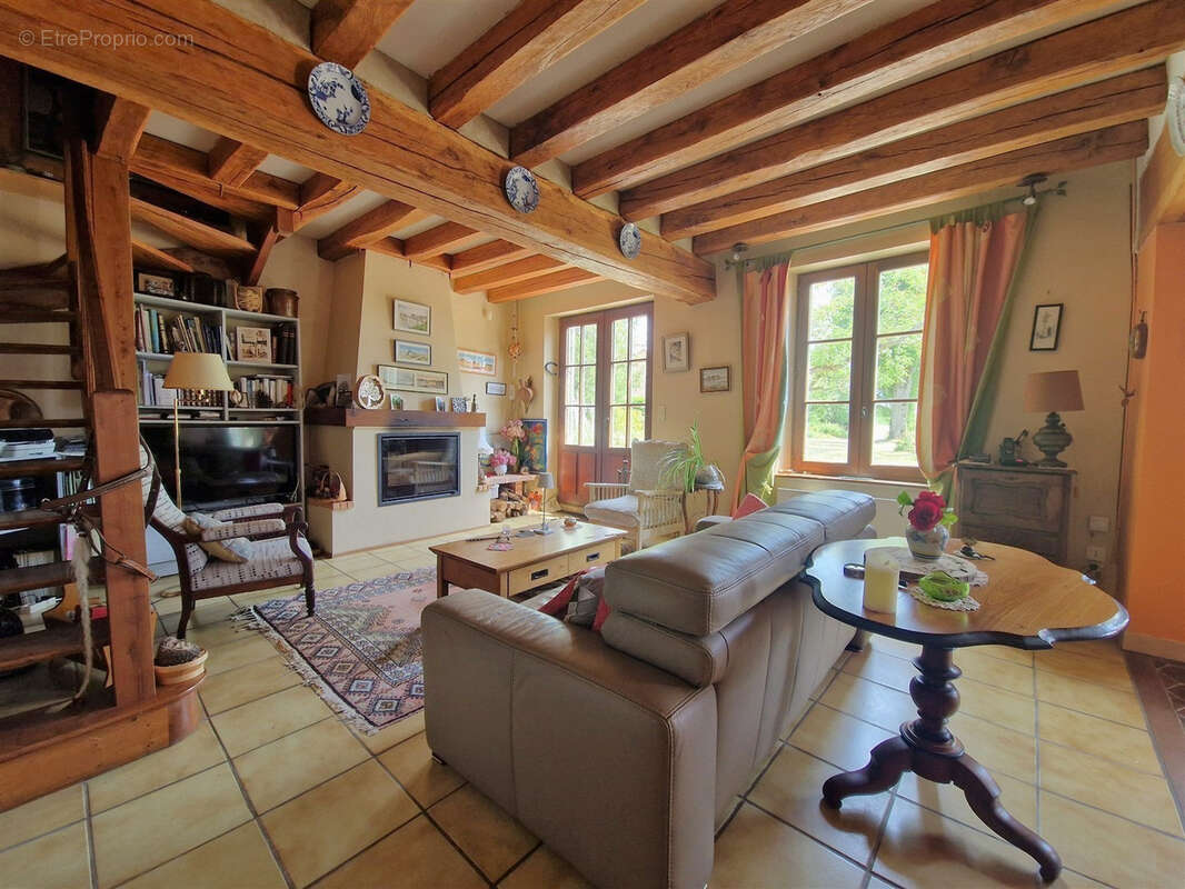 Maison à NONANCOURT