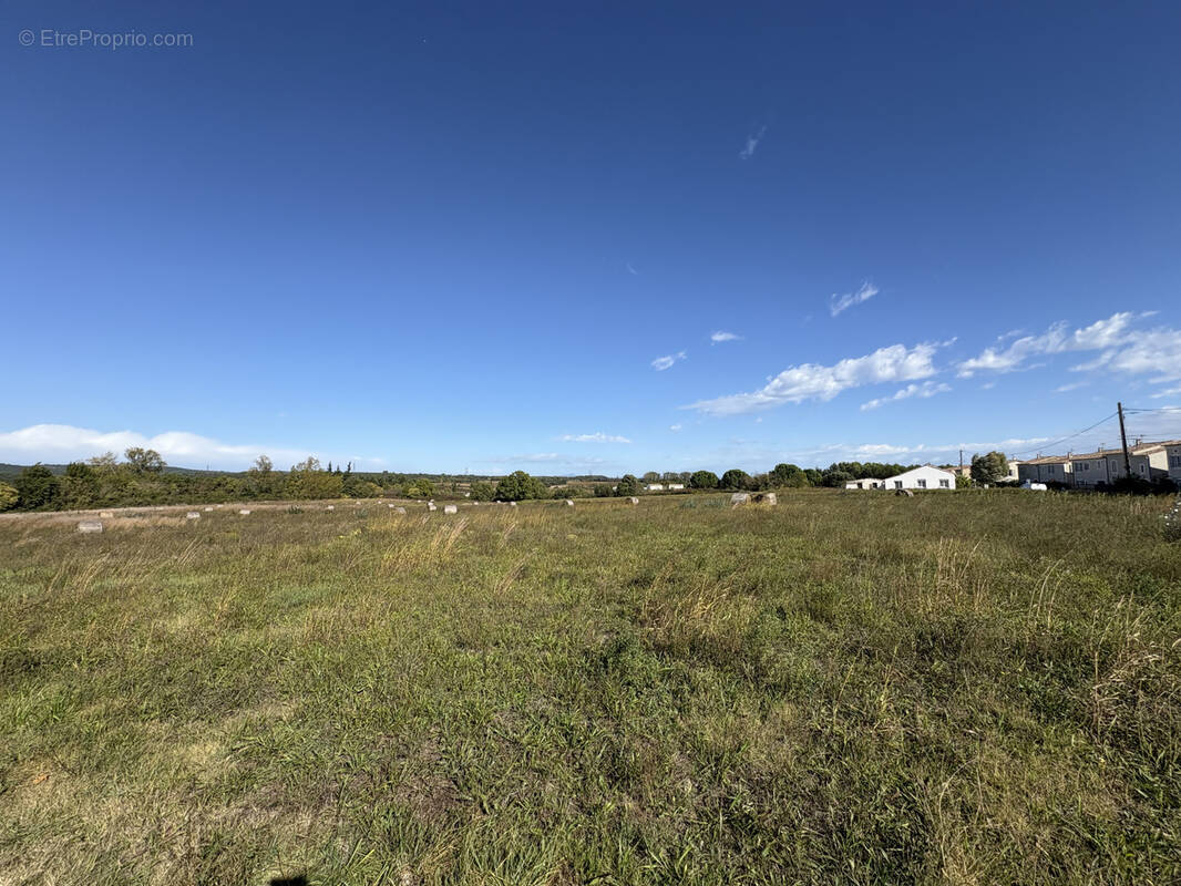 Terrain à NIMES