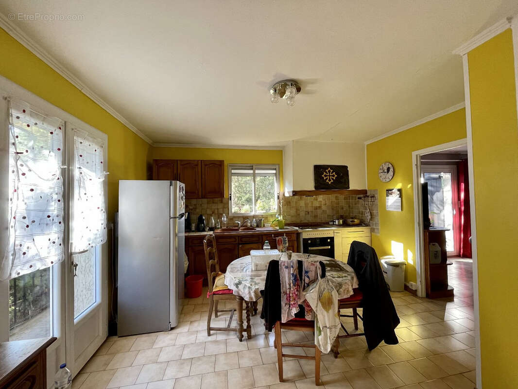 Maison à SAINT-THIBERY