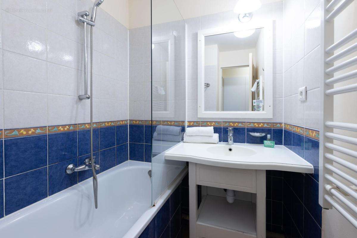 Vente appartement T2 - Résidence de tourisme Pierre et Vacances  à Mallemort - photo 3