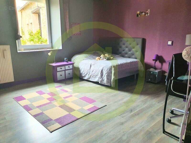 Maison à MONT-LES-NEUFCHATEAU