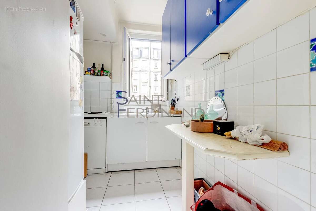 Appartement à PARIS-12E