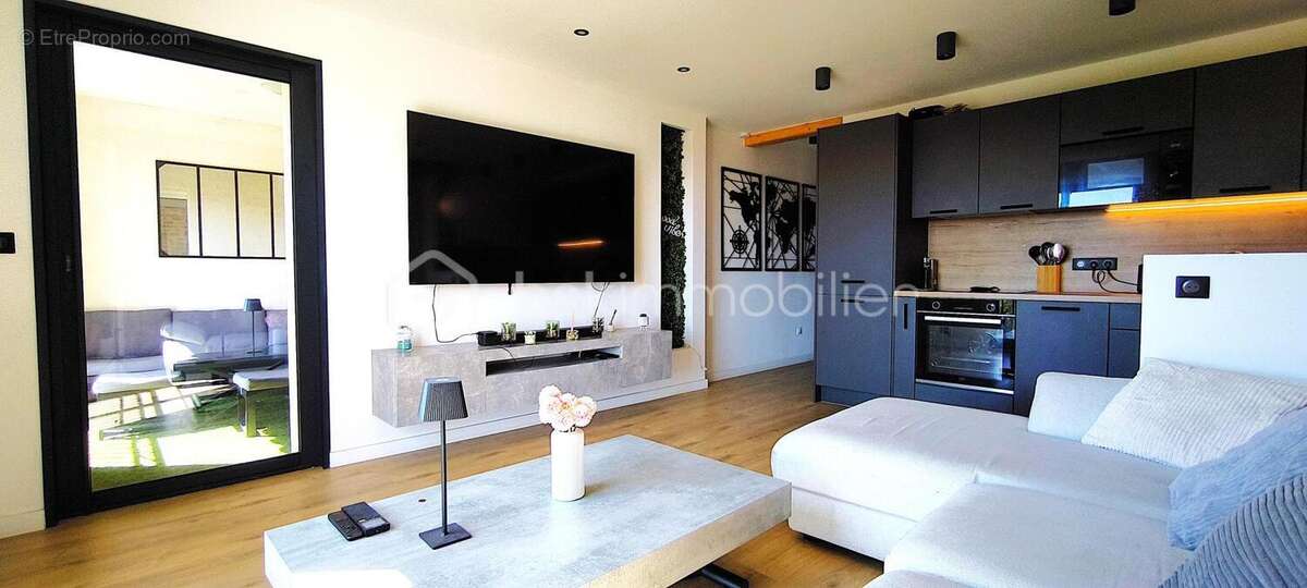 Appartement à MALLEMORT