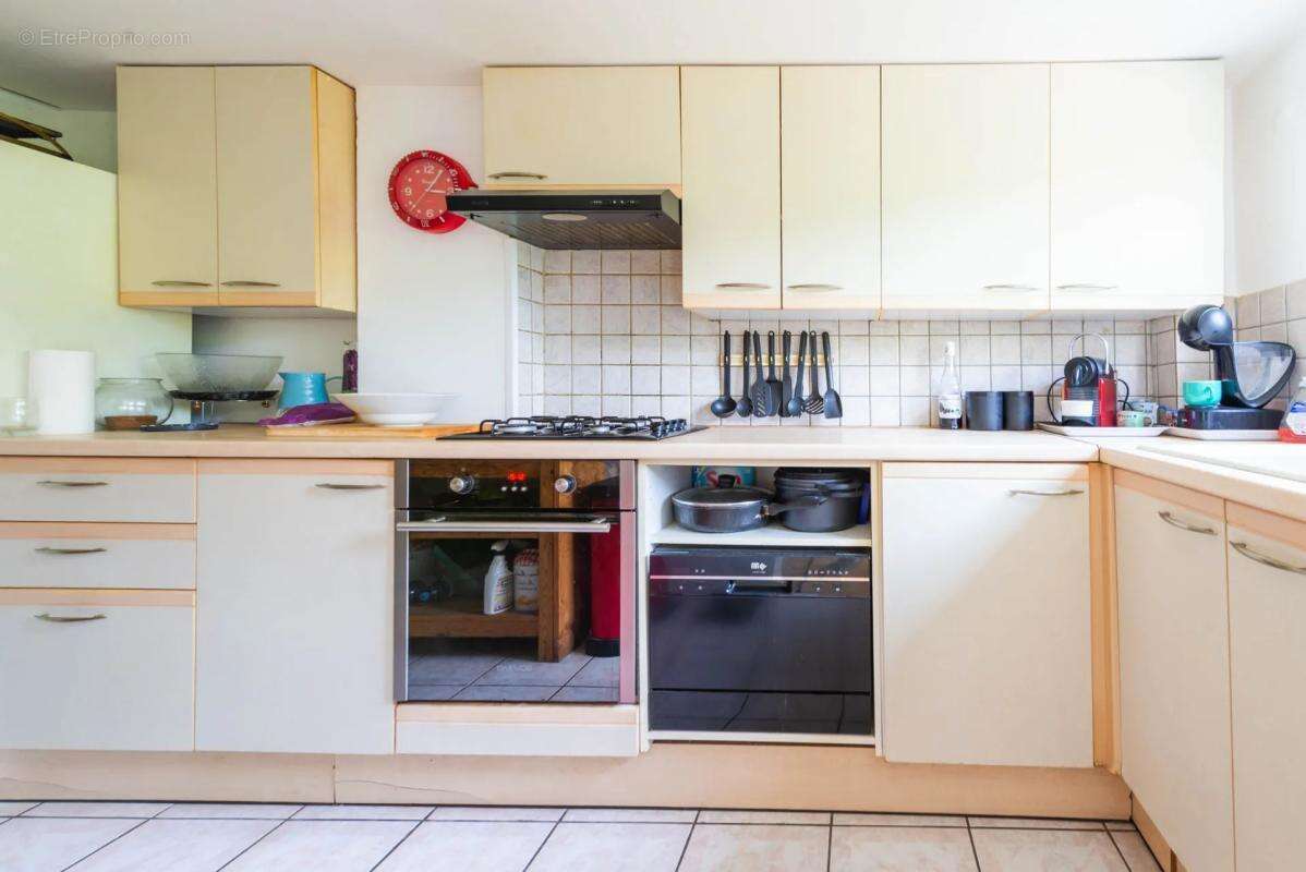 Maison de ville - 5 pièces de 101 m² à Coignières - photo 5