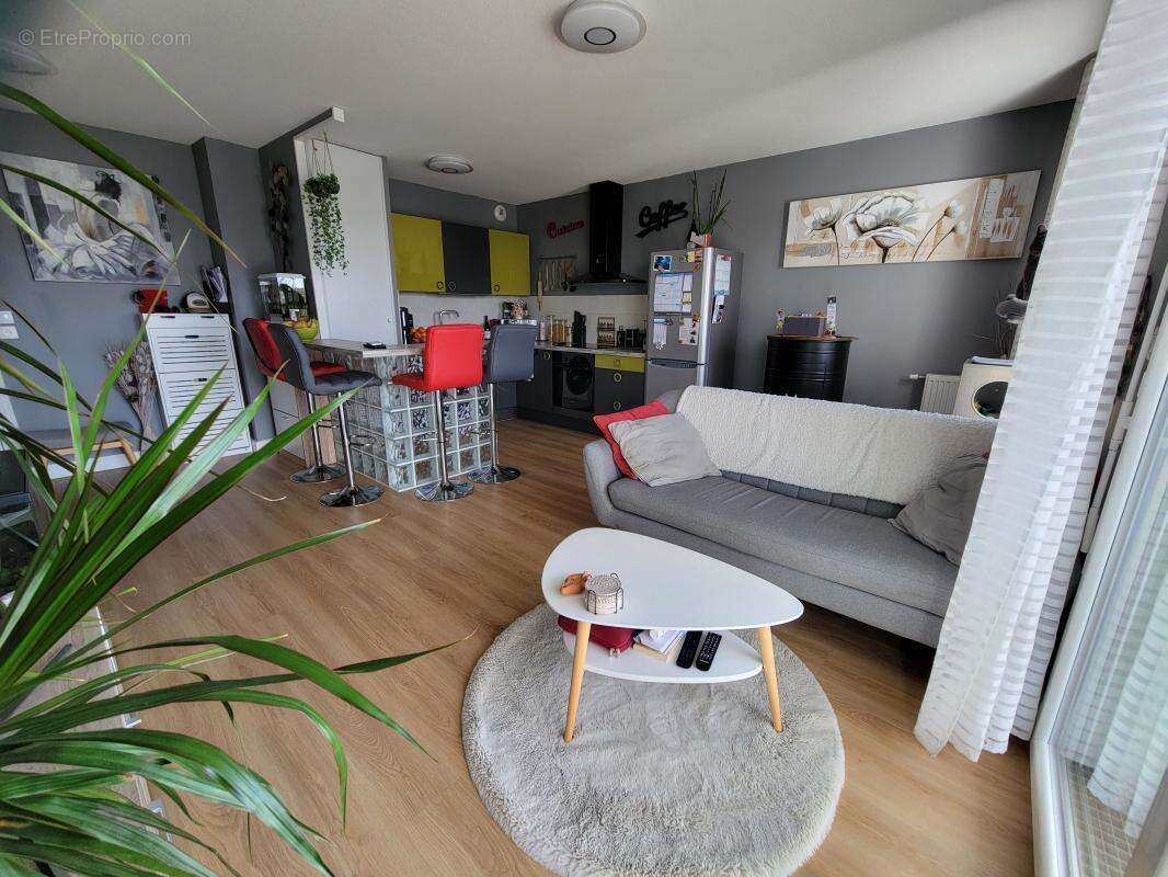 Appartement à COLOMIERS