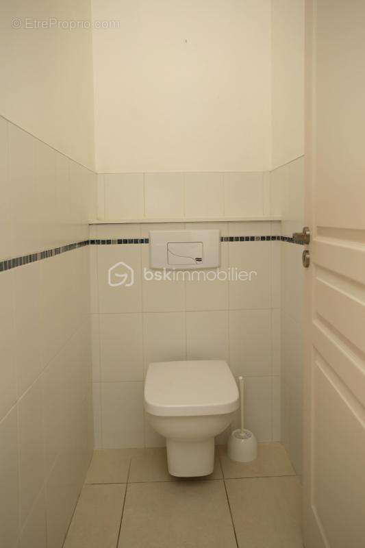 Maison à PAREMPUYRE