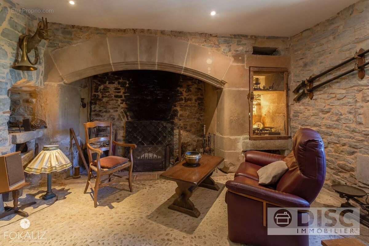 Belle demeure de caractère avec jardin de 1500 m². - photo 3