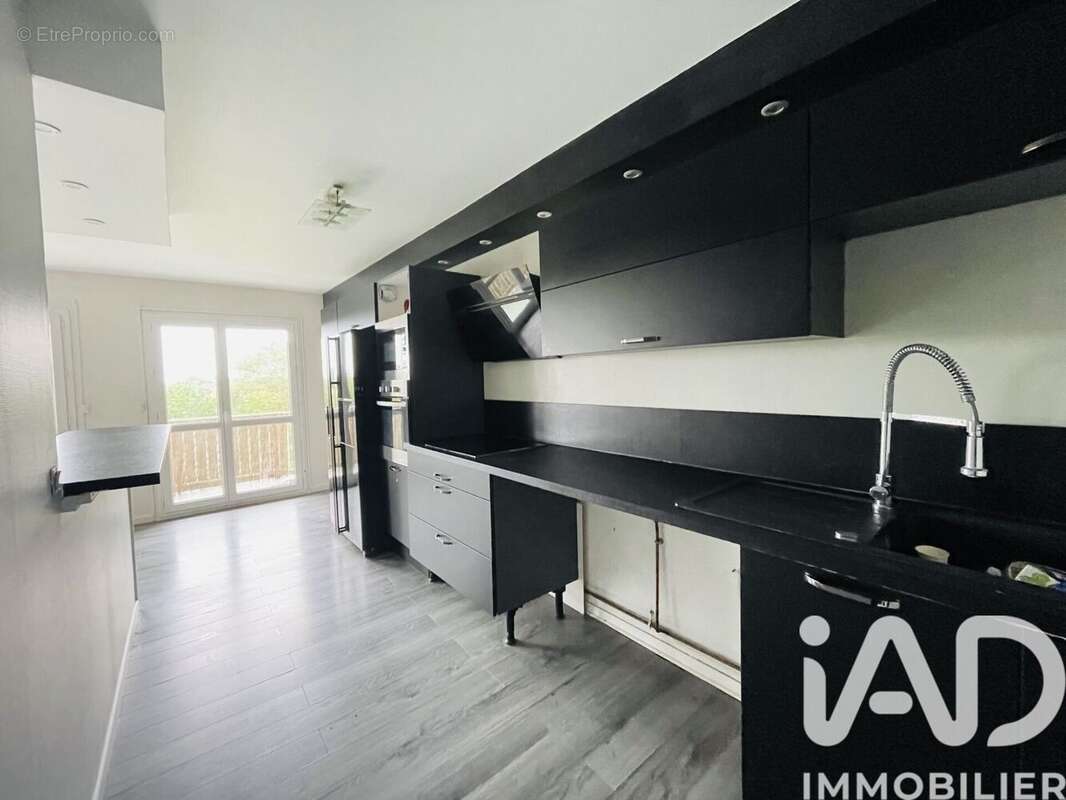 Appartement 81 m² à Le Havre  - photo 4