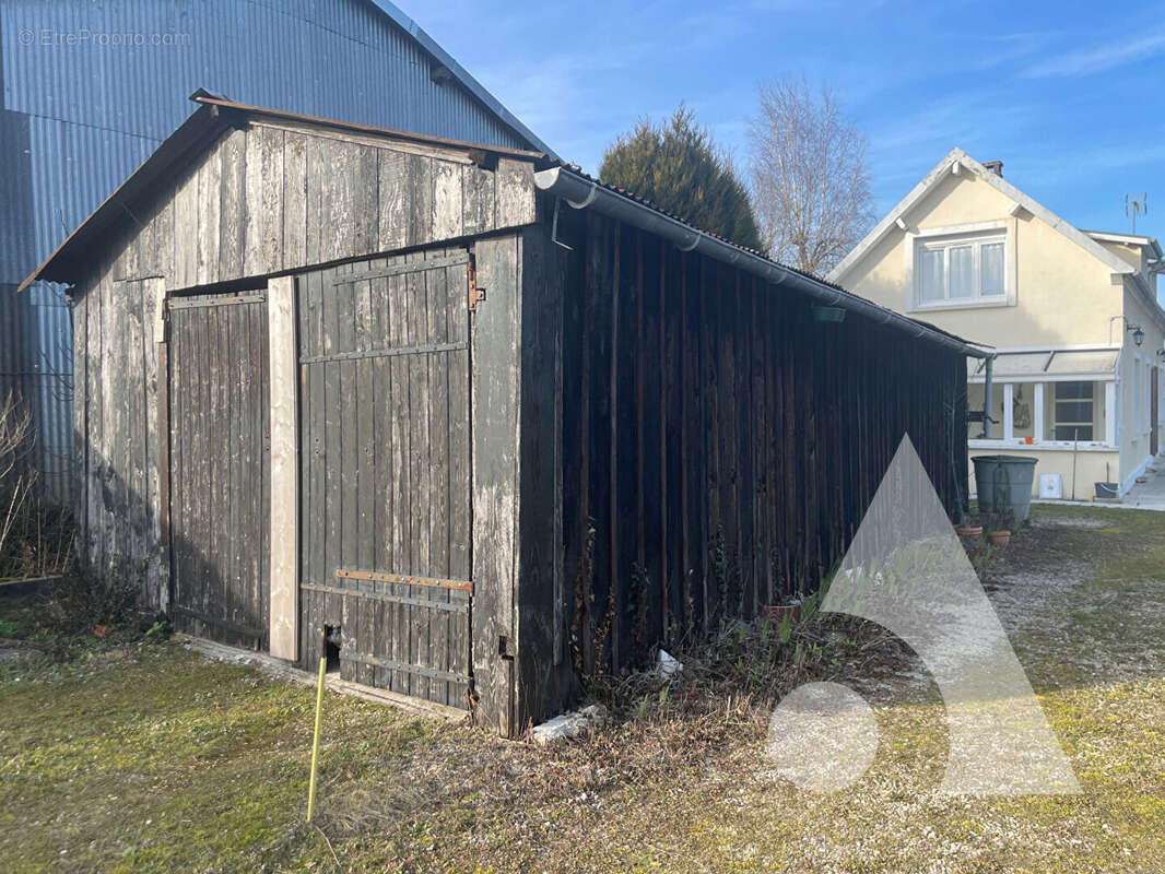 Maison à VILLETTE-SUR-AUBE