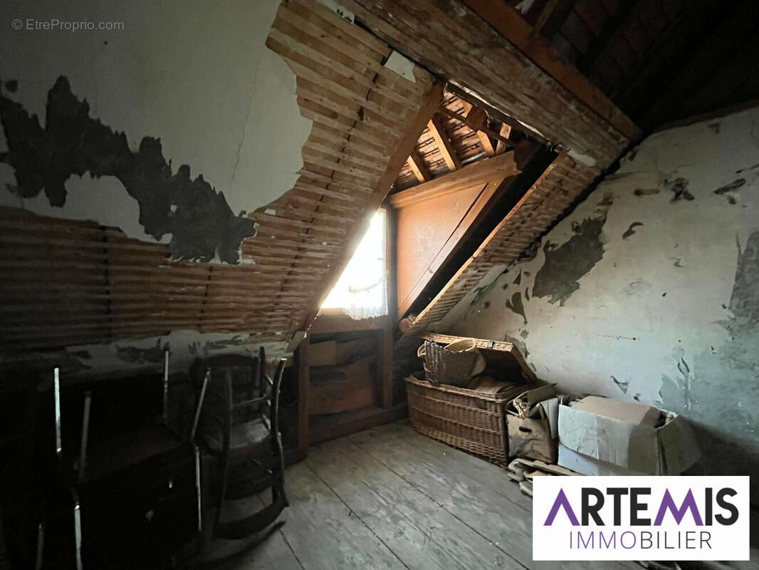 Appartement à ORNANS