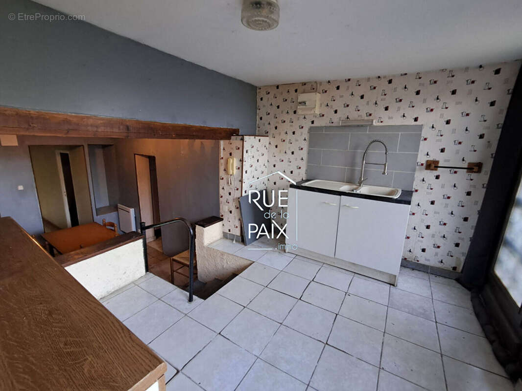 Maison à CHATELLERAULT