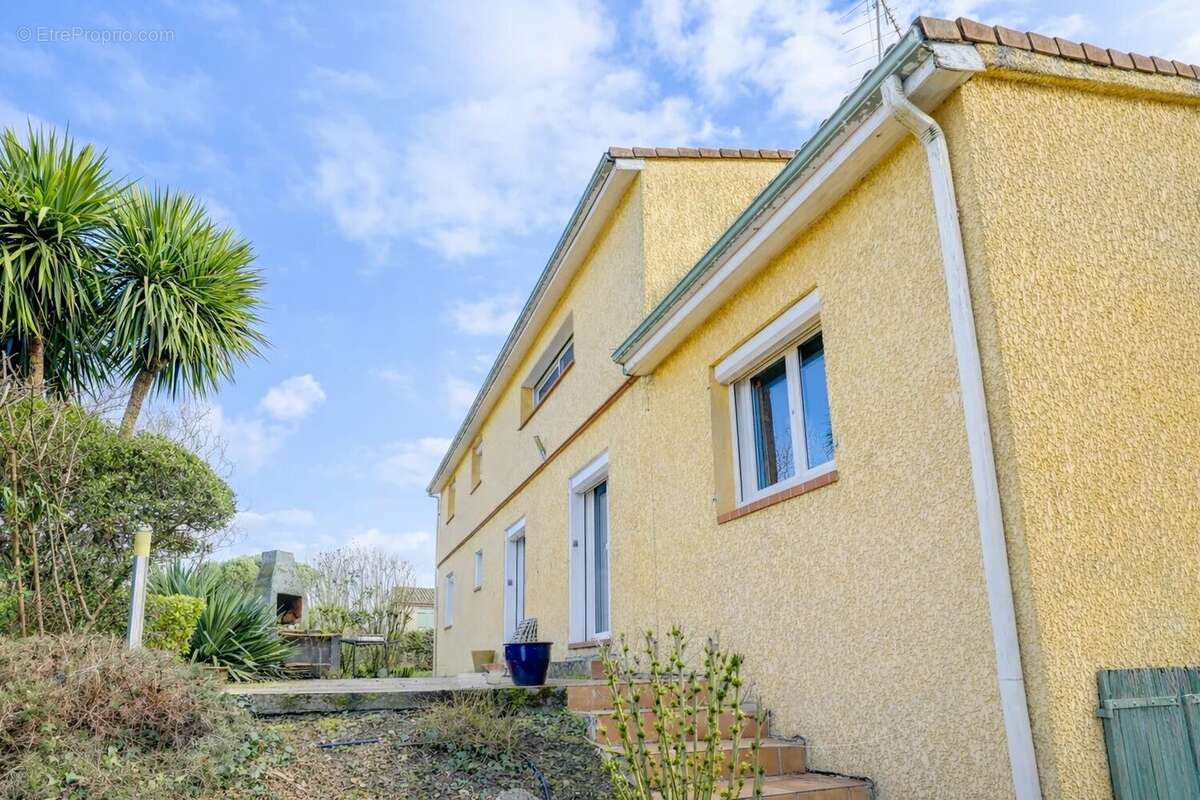 Maison à SAINT-JEAN