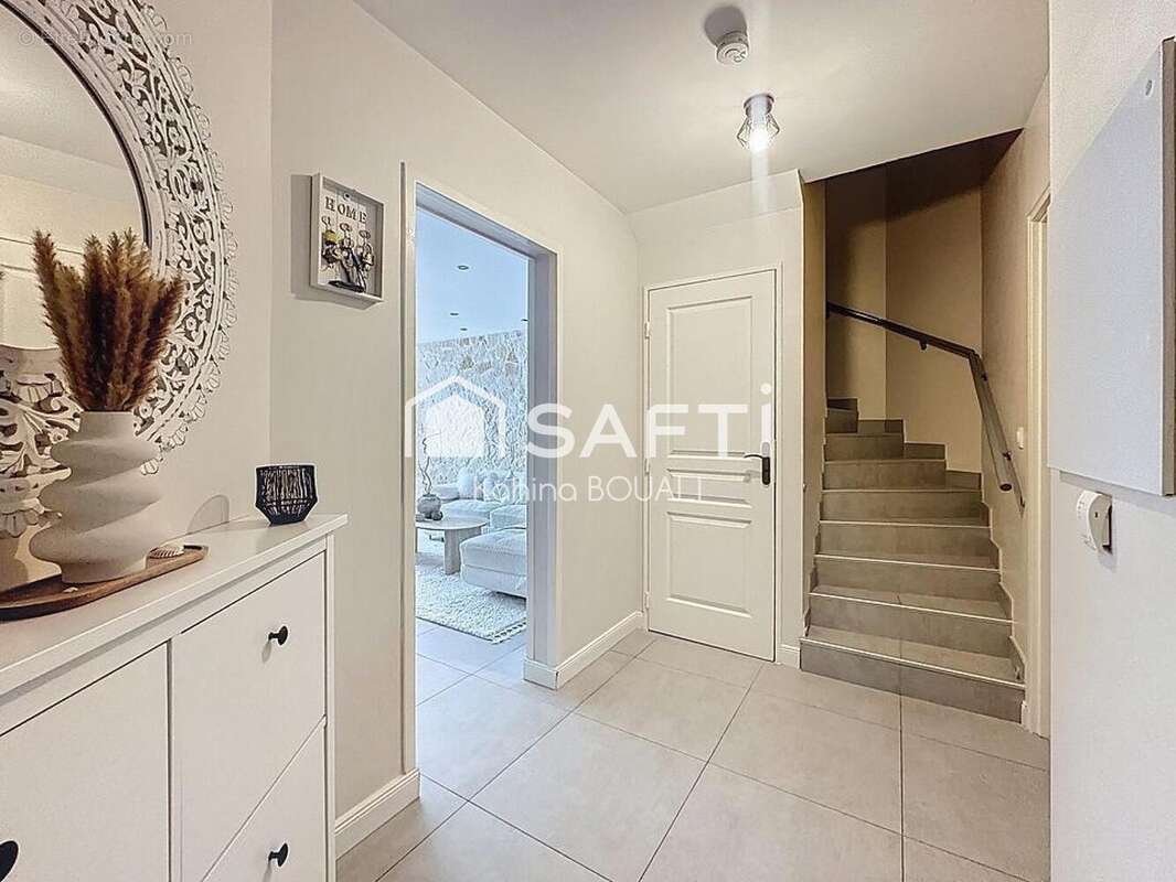 Photo 4 - Appartement à VILLENEUVE-LE-ROI