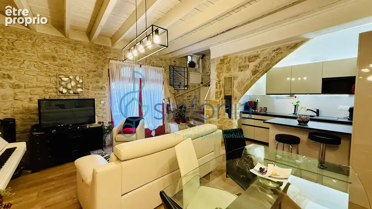 Maison de village en pierre entièrement rénovée au cœur de La Calmette - photo 1