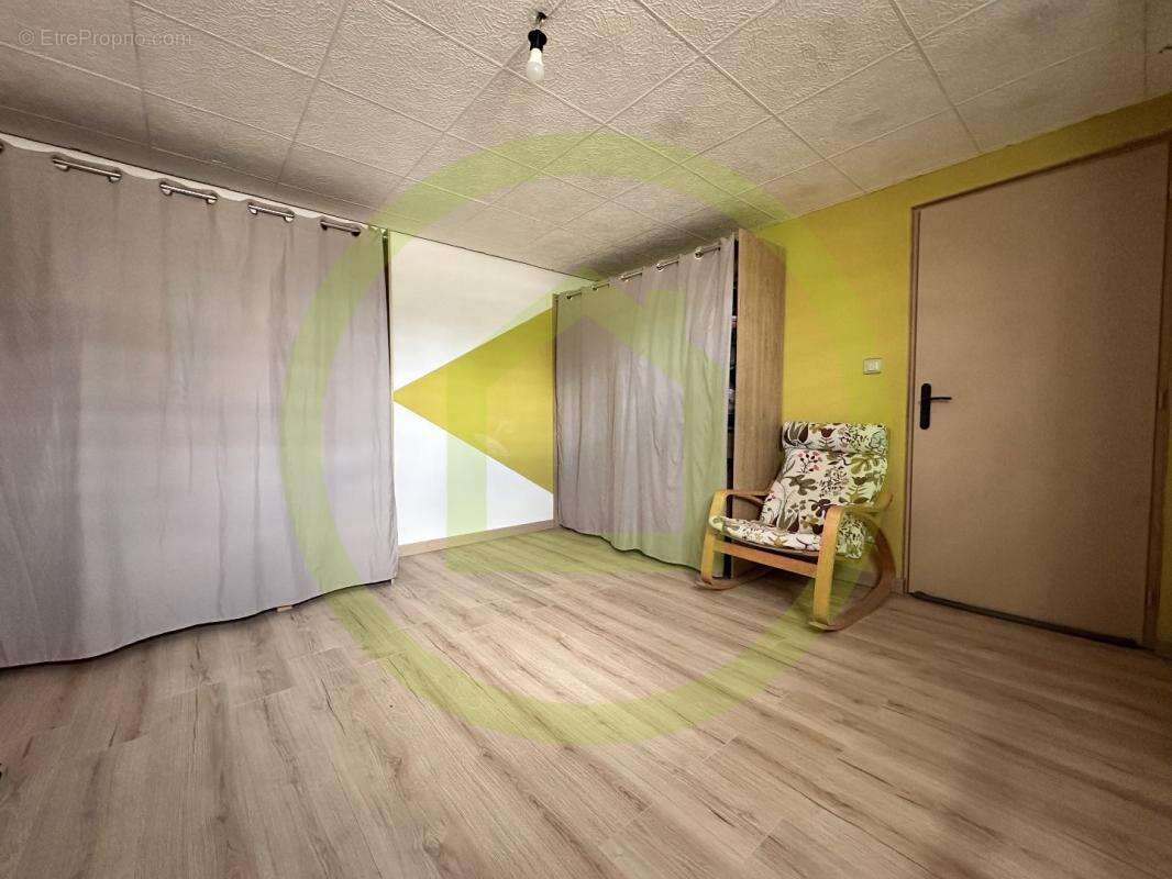 Maison à CONFLANS-EN-JARNISY