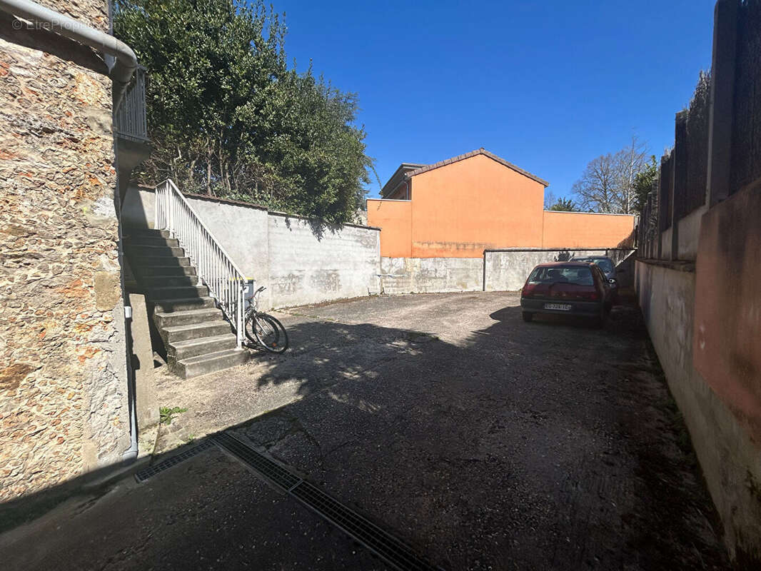 Immeuble 170m² à orsay - photo 6