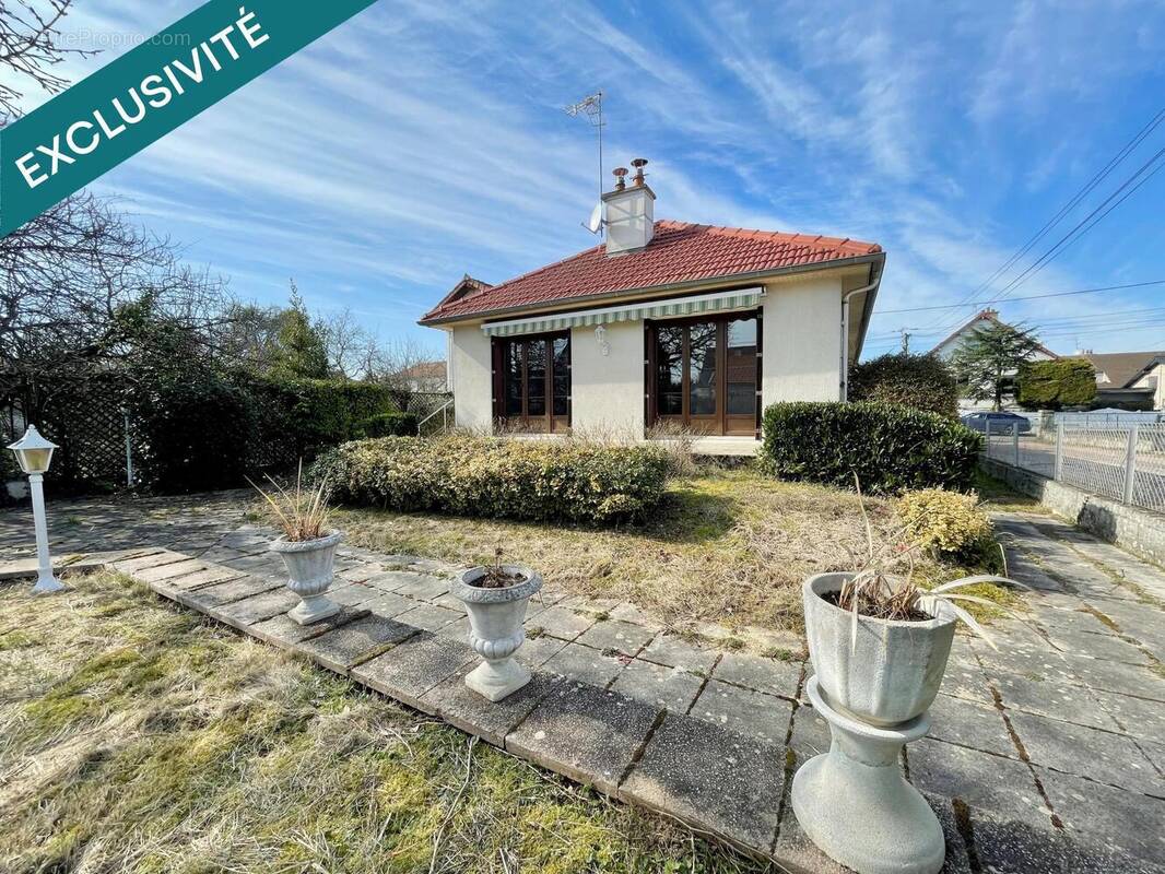 Photo 1 - Maison à LONGVIC