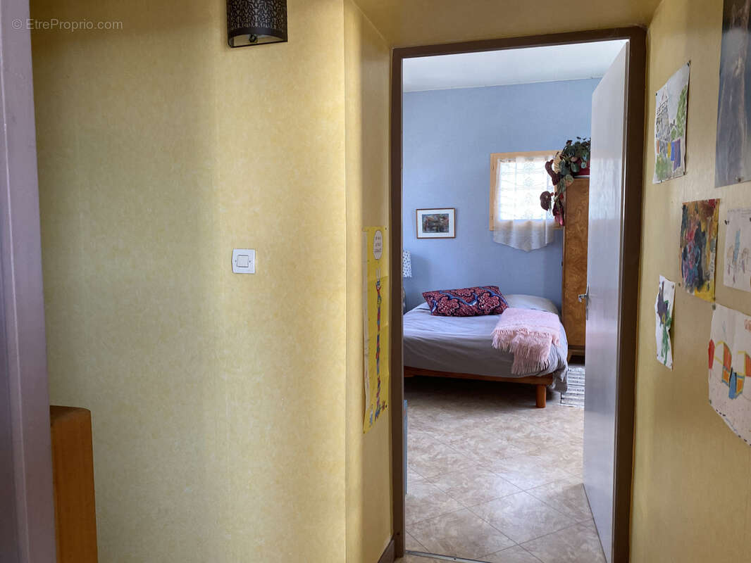 Maison à SAINT-LUPICIN
