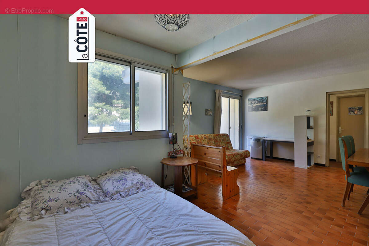 Appartement à CARRY-LE-ROUET