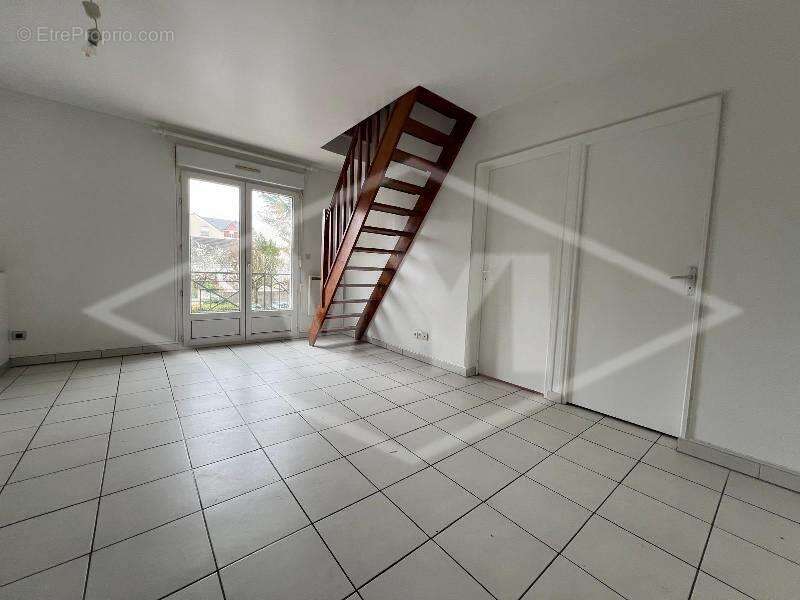 Appartement à QUINCY-SOUS-SENART