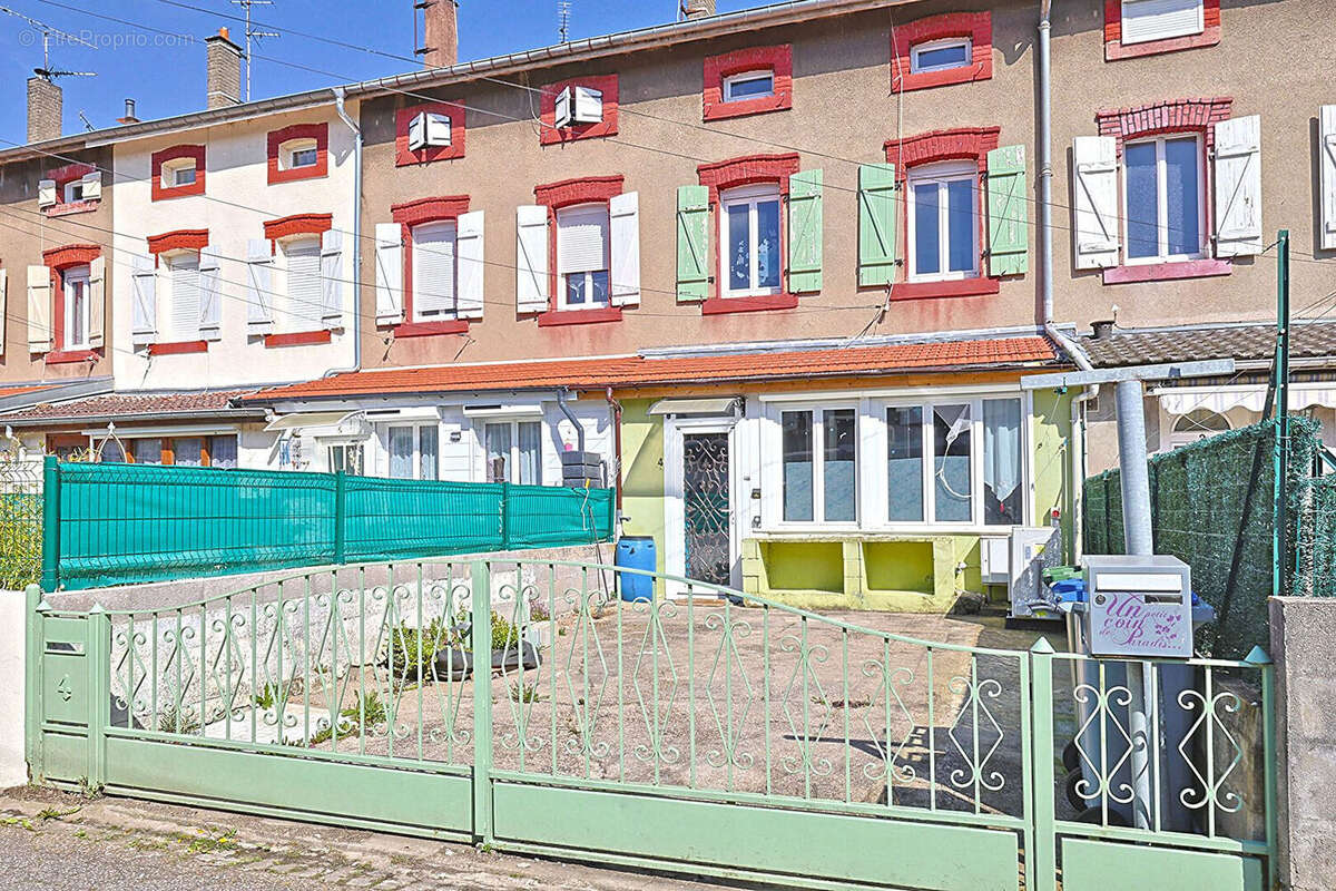 Appartement à POMPEY
