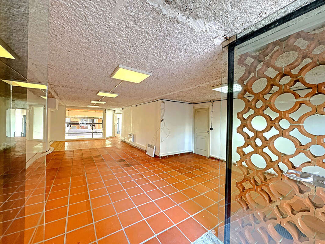 Toulouse - saint-georges  murs commerciaux  de 165.72 m2 - photo 3