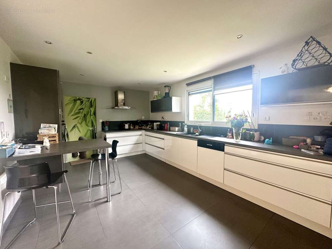 Maison à CHASNE-SUR-ILLET