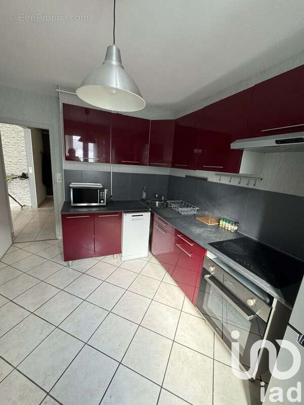 Photo 6 - Appartement à LA CHAPELLE-SAINT-LUC