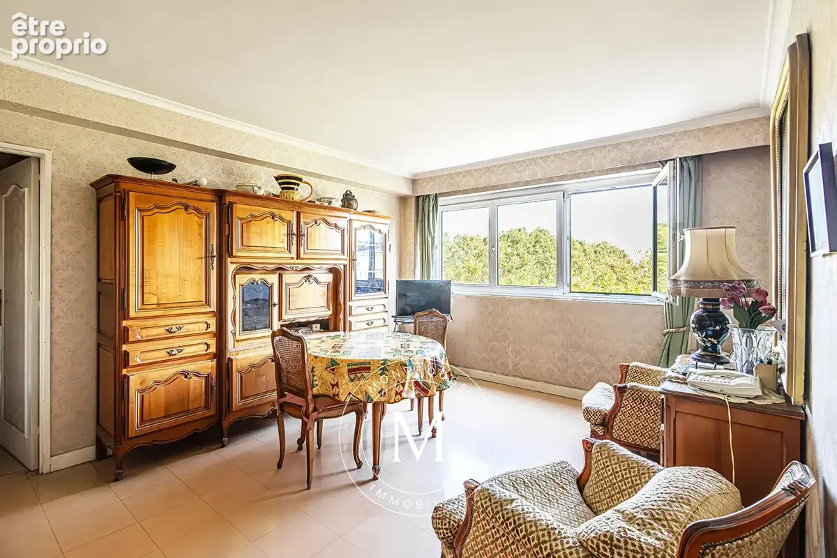 Appartement à MONTROUGE