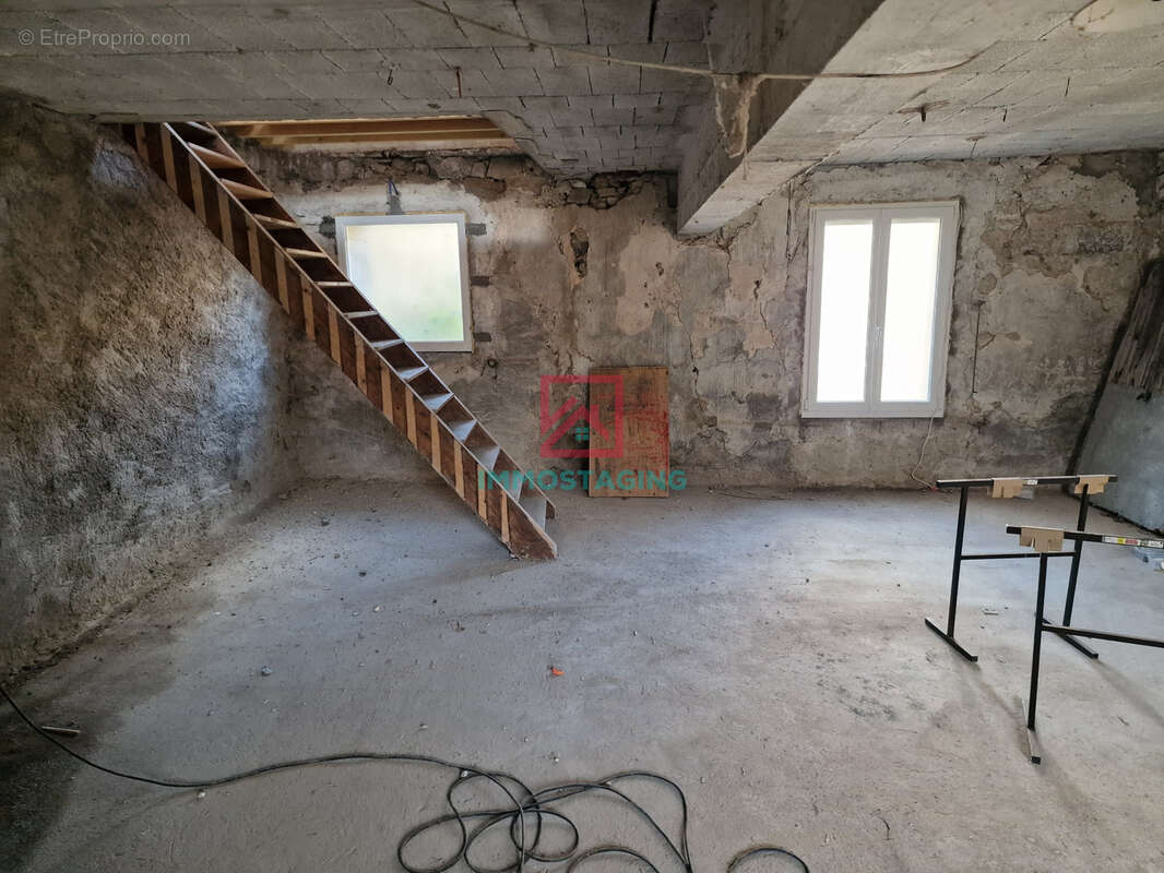 Maison à PEUX-ET-COUFFOULEUX