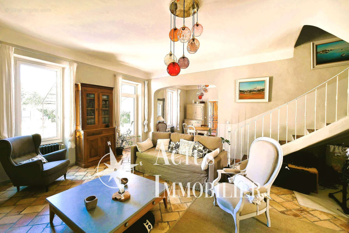 Maison à SALON-DE-PROVENCE