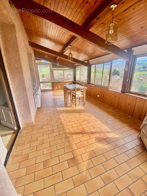 Maison à SOURCIEUX-LES-MINES