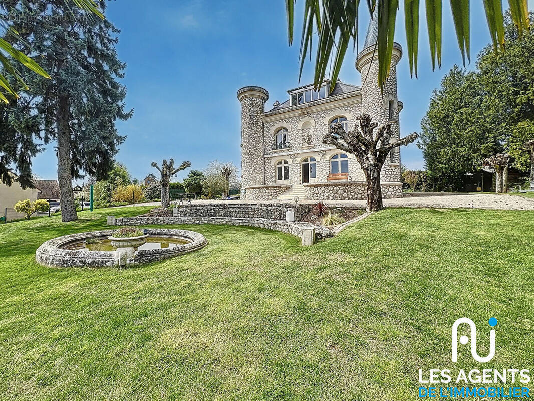 Maison à MEUNG-SUR-LOIRE