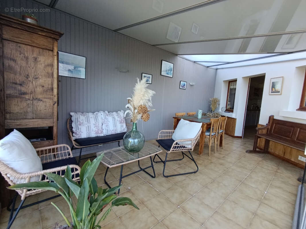 Maison à CREHEN