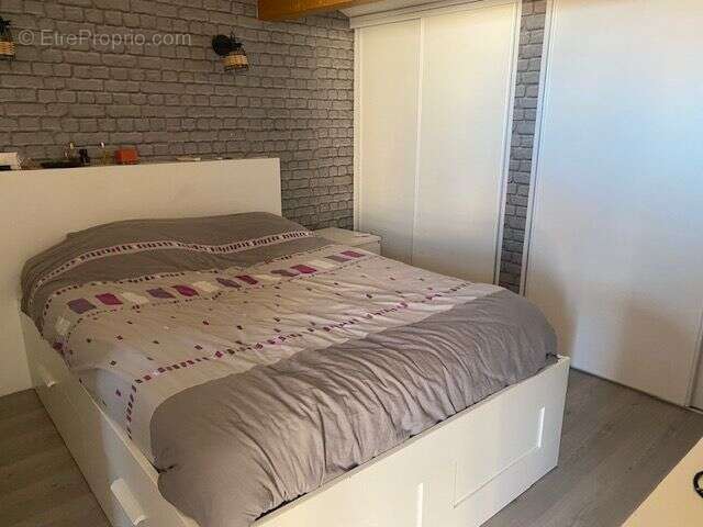 Maison à NEBIAN