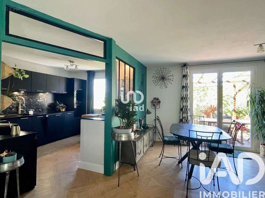 Maison 115 m² à Laslades  - photo 8