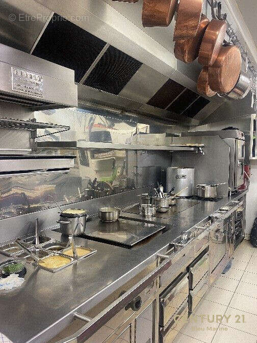229 m² à Lucon  - photo 5