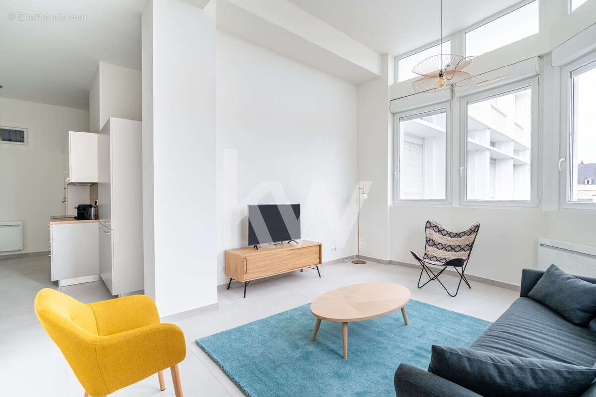 Appartement 132 m² à Orleans  - photo 4