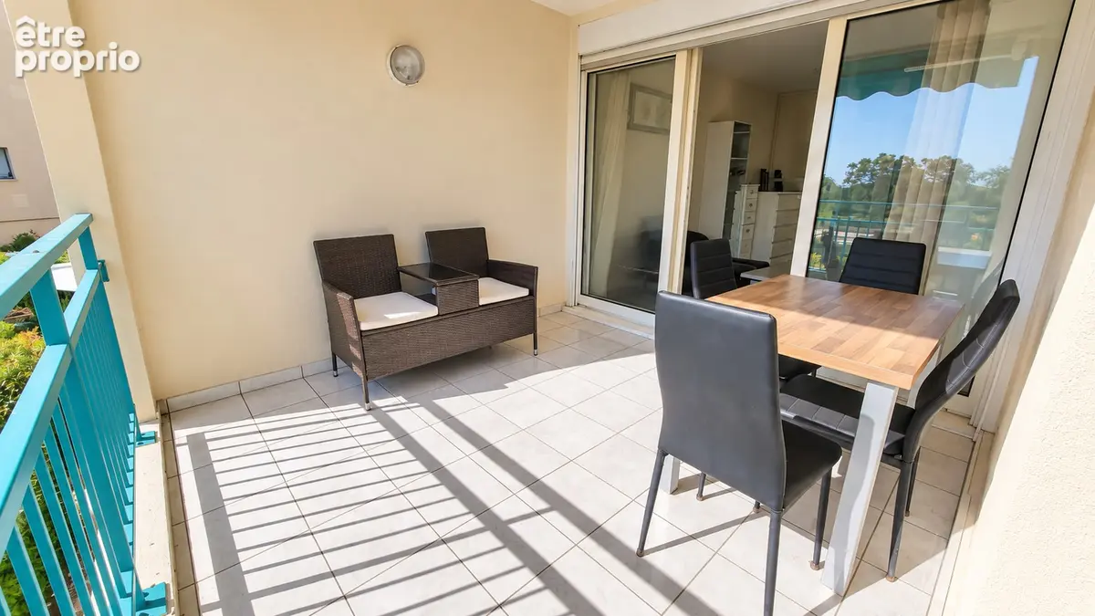 Antibes les Pins 1ère ligne 2 pièces 31 m2 - Grande terrasse aperçu mer - plages à pied - photo 4