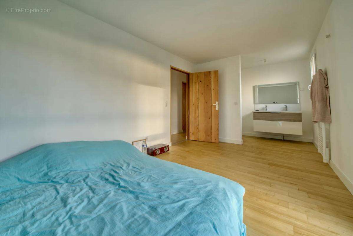 Maison à SAINTE-MEME